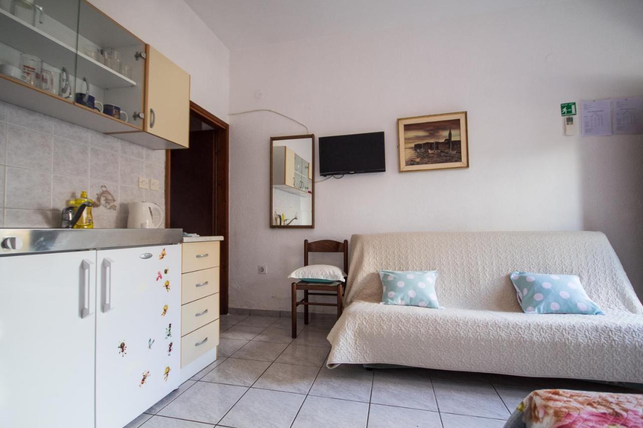 Villa Maria Novigrad Istria Buitenkant foto
