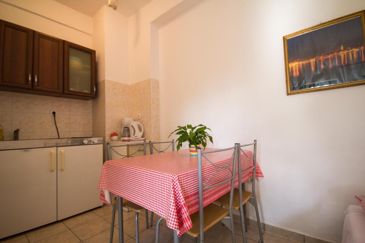 Villa Maria Novigrad Istria Buitenkant foto